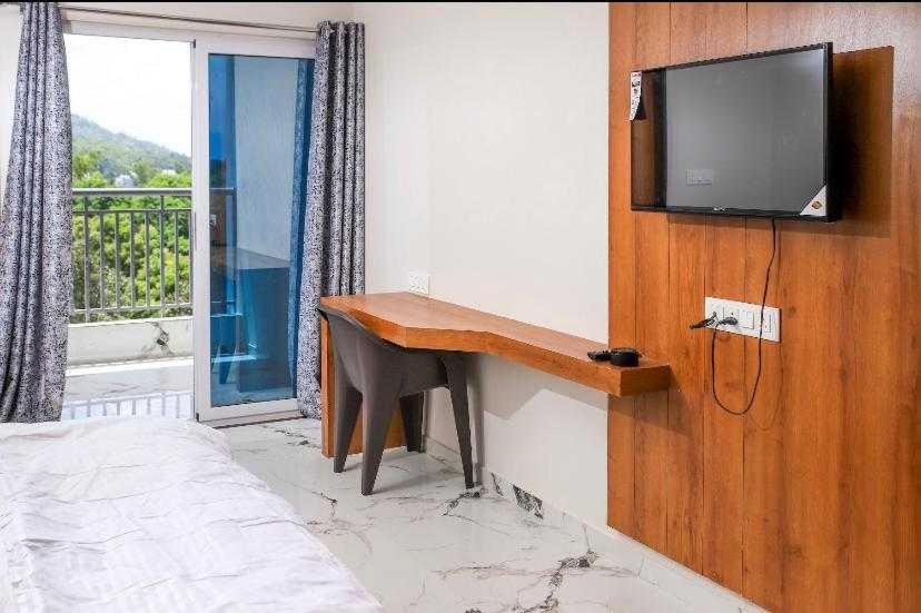Super Townhouse Ambaji Formerly Hotel Kardhar Inn Dış mekan fotoğraf