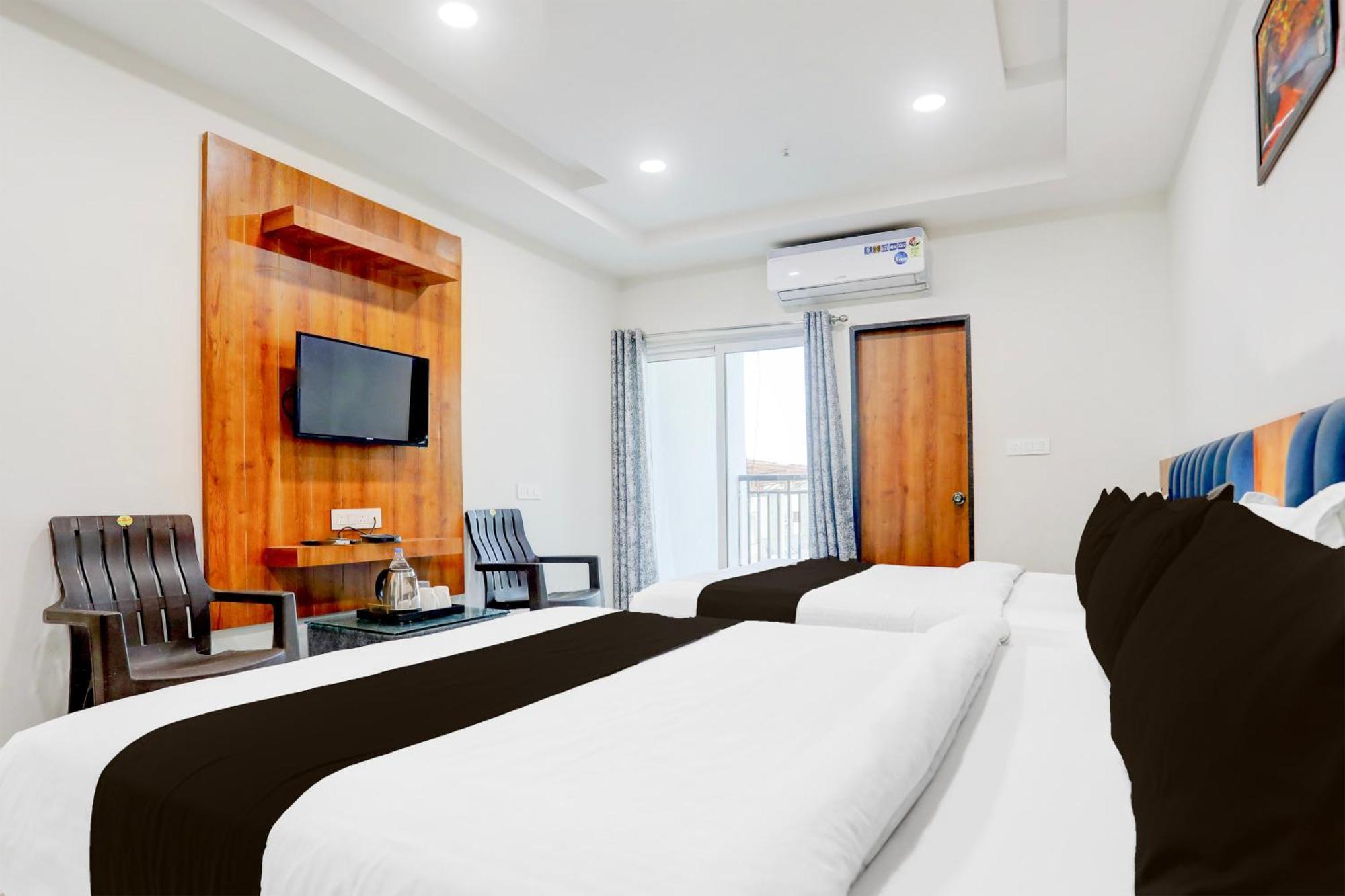 Super Townhouse Ambaji Formerly Hotel Kardhar Inn Dış mekan fotoğraf